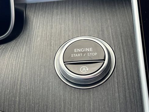 Certified 2023 Mercedes-Benz C 300 Sedan image 24