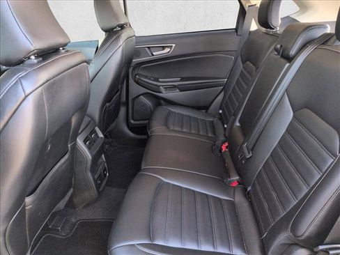 Certified 2024 Ford Edge SEL w/ Convenience Package image 15