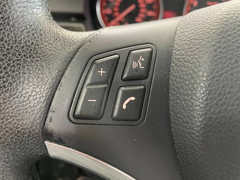 Used 2009 BMW 328i Convertible image 38