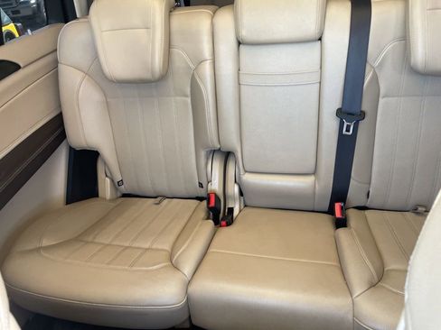 Used 2017 Mercedes-Benz GLS 450 4MATIC image 15
