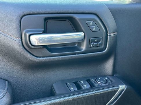 Used 2021 GMC Sierra 1500 AT4 w/ AT4 Value Package AWD/4WD image 14