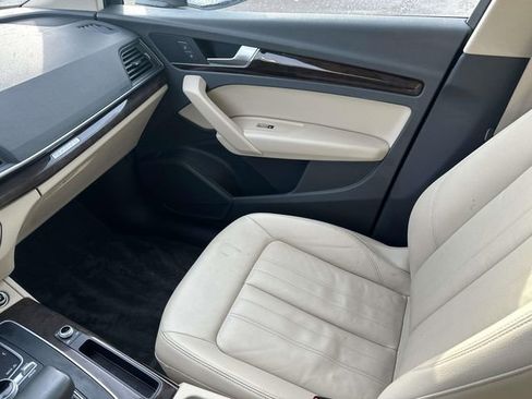Used 2018 Audi Q5 2.0T Premium Plus w/ Premium Plus Package image 40