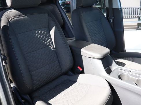 Used 2020 Chevrolet Equinox LT image 12