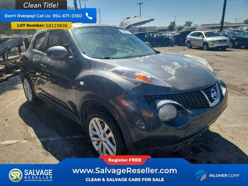 Used 2013 Nissan Juke SV FWD image 5