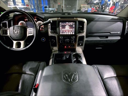 Used 2015 RAM 2500 Laramie w/ Black Appearance Group image 16