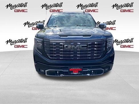 Used 2023 GMC Sierra 1500 Denali Ultimate AWD/4WD image 2