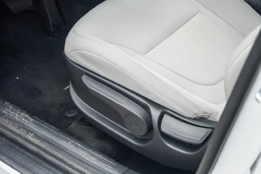 Used 2025 Hyundai Tucson SE FWD image 27