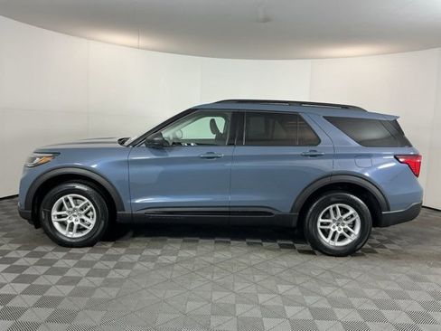 New 2026 Ford Explorer Active AWD/4WD image 8