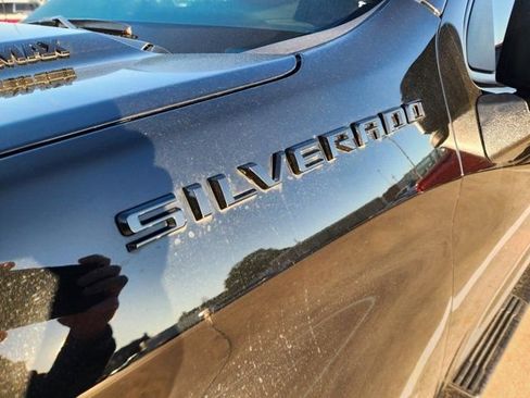 Certified 2025 Chevrolet Silverado 1500 RST w/ LPO, Dark Essentials Package image 18