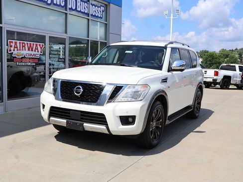 Used 2018 Nissan Armada Platinum w/ Captain Seat Package AWD/4WD image 6