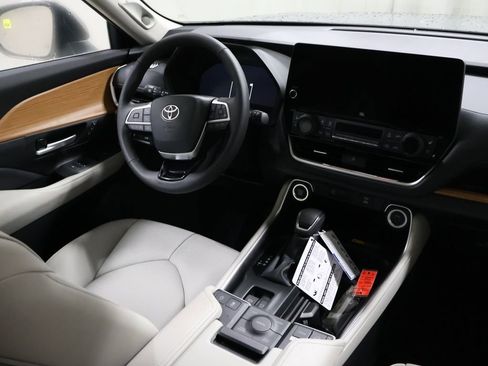 New 2026 Toyota Grand Highlander AWD image 21