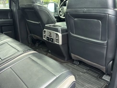 Used 2017 Ford F150 Raptor w/ Equipment Group 802A Luxury AWD/4WD image 29