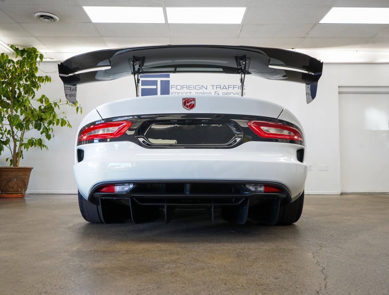 Used 2017 Dodge Viper GTC w/ ACR Package RWD image 37