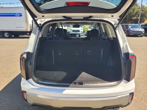 Used 2024 Kia Telluride SX AWD/4WD image 8