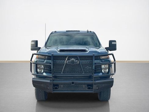Used 2024 Chevrolet Silverado 2500 Custom w/ Custom Value Package image 2
