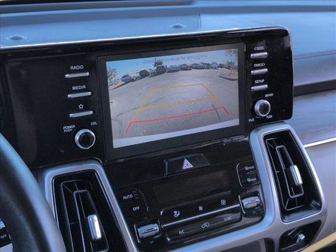 Used 2021 Kia Sorento EX image 14