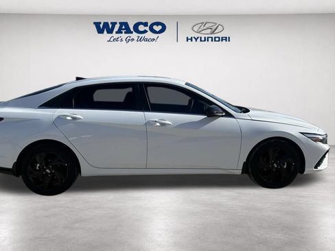 Used 2026 Hyundai Elantra SEL Sport Premium FWD image 5