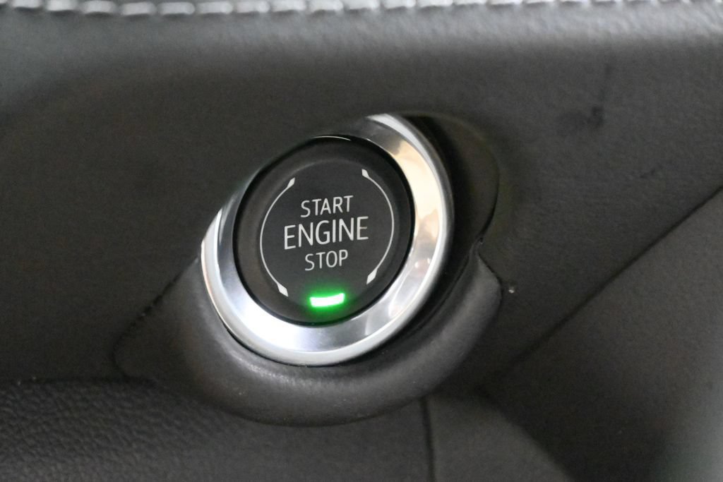 Used 2025 Chevrolet Tahoe Z71 AWD/4WD image 33