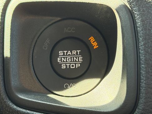 New 2026 Jeep Gladiator Sport AWD/4WD image 29