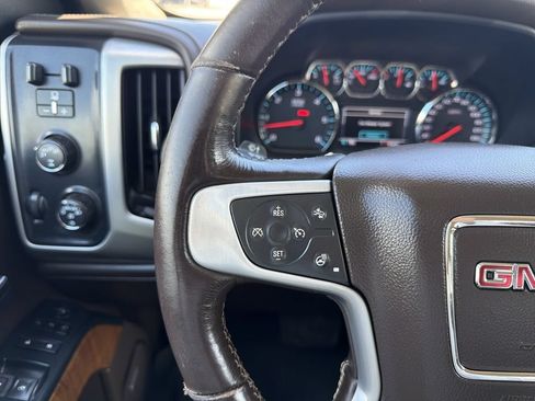 Used 2018 GMC Sierra 1500 SLT AWD/4WD image 28