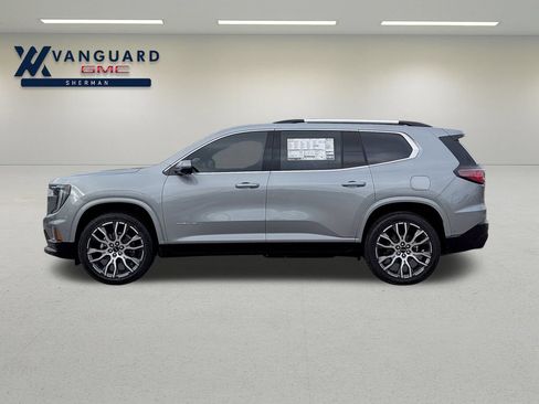 New 2026 GMC Acadia Denali Ultimate w/ LPO, Floor Liner Package AWD/4WD image 4