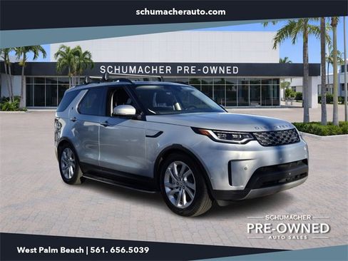 Used 2023 Land Rover Discovery S image 1