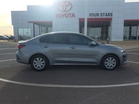 Used 2021 Kia Rio S image 5