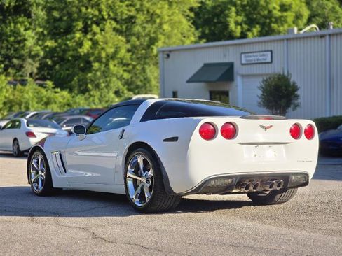 Used 2011 Chevrolet Corvette Grand Sport w/ Preferred Equipment Group RWD image 6