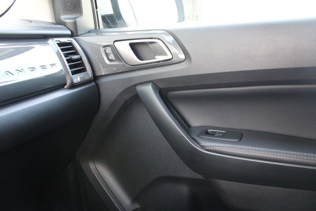 Used 2020 Ford Ranger Lariat w/ FX4 Off-Road Package AWD/4WD image 19