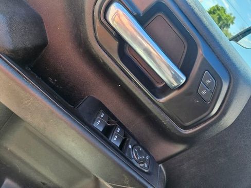 Used 2022 Chevrolet Silverado 1500 W/T w/ WT Convenience Package RWD image 11
