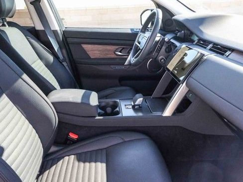 Certified 2024 Land Rover Discovery Sport S image 12