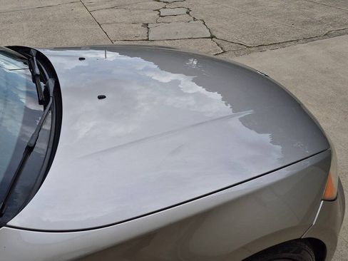 Used 2010 BMW 135i Convertible RWD image 26