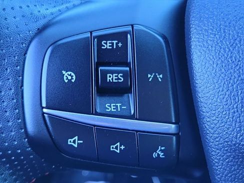 Used 2024 Ford Escape ST-Line AWD/4WD image 8