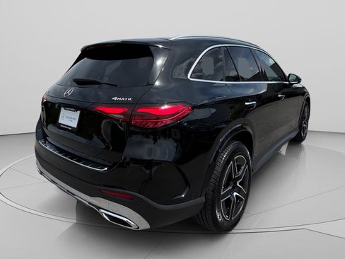 Certified 2026 Mercedes-Benz GLC 300 4MATIC image 5