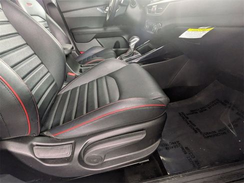 Used 2023 Kia Forte GT w/ GT2 Package image 32