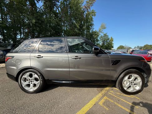 Used 2018 Land Rover Range Rover Sport HSE image 8