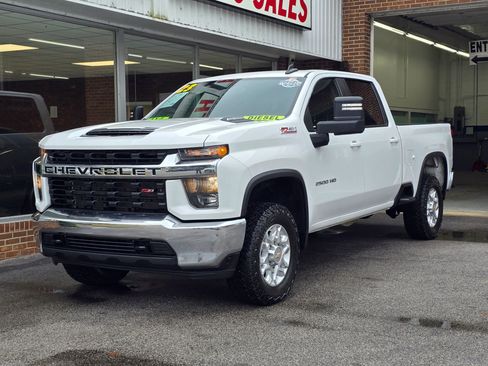 Used 2023 Chevrolet Silverado 2500 LT image 8