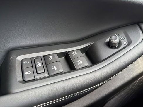 New 2025 Jeep Grand Cherokee 4WD image 19