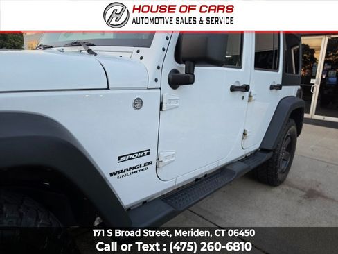 Used 2014 Jeep Wrangler Unlimited Sport w/ Quick Order Package 24S AWD/4WD image 18