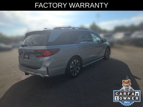 Used 2025 Honda Odyssey Elite image 7
