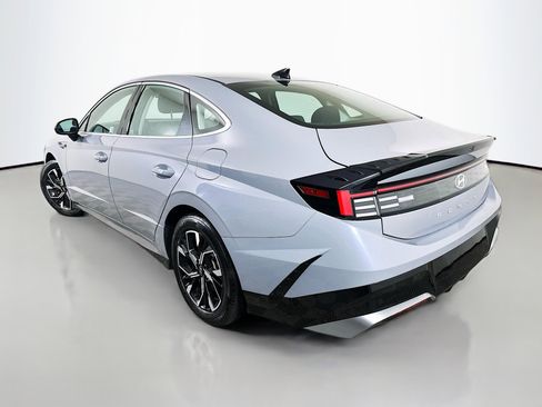 Used 2024 Hyundai Sonata SEL FWD image 5