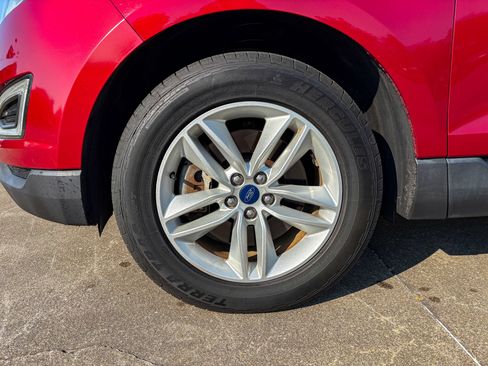 Used 2018 Ford Edge SEL w/ Equipment Group 201A AWD/4WD image 33