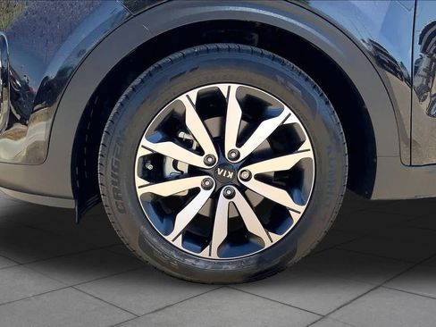 Used 2019 Kia Sportage EX w/ EX Premium Package FWD image 11