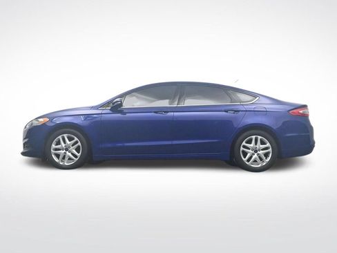 Used 2016 Ford Fusion SE FWD image 36