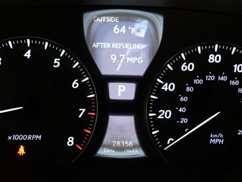 Used 2010 Lexus LS 460 RWD image 12
