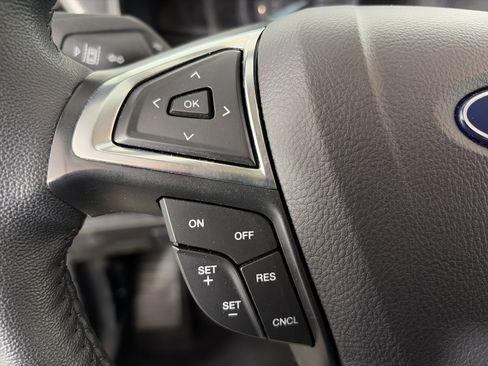 Used 2024 Ford Edge SEL w/ Convenience Package image 28