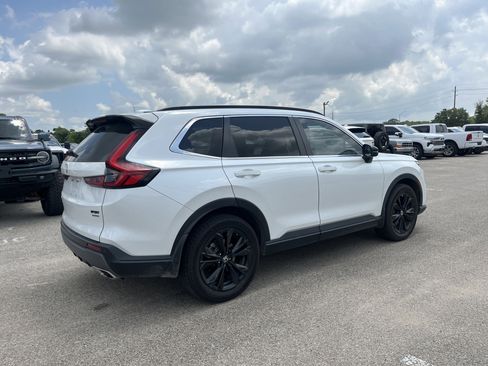 Used 2023 Honda CR-V Sport Touring image 2