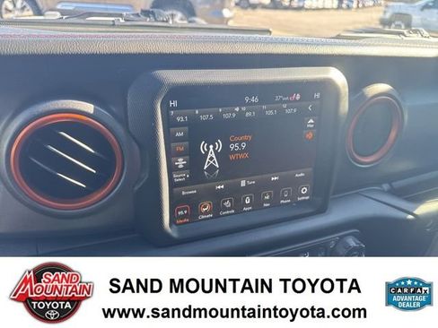 Used 2021 Jeep Gladiator Mojave image 25