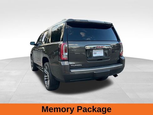 Used 2020 GMC Yukon Denali w/ Denali Ultimate Package image 3