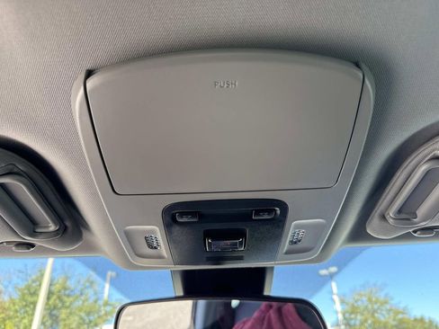 Used 2024 Toyota Camry SE image 42